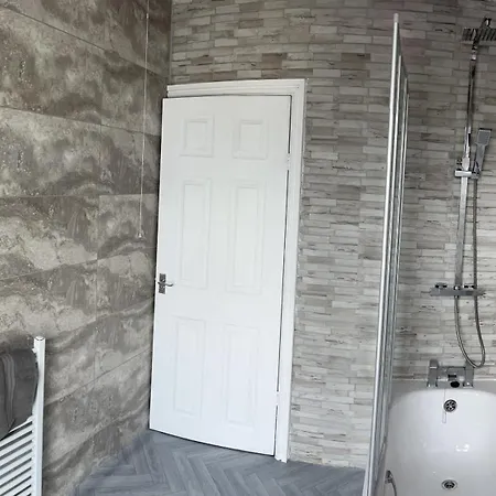 بيت للعطل 17 Clifton Grove *